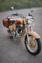 Motociclo Royal Enfield Bullet 350